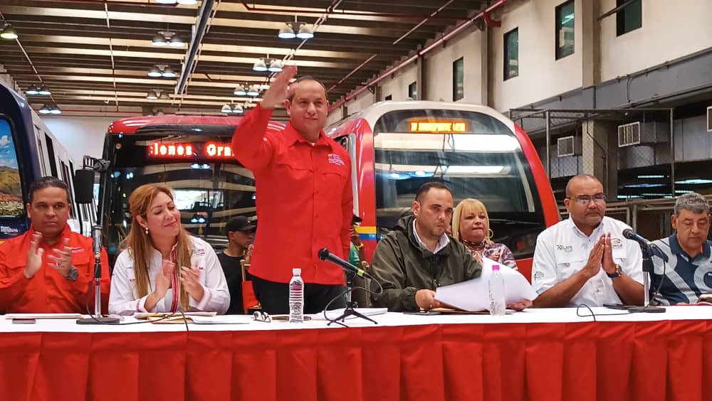 Designan a Ramón Velásquez Araguayán presidente de Metro de Caracas