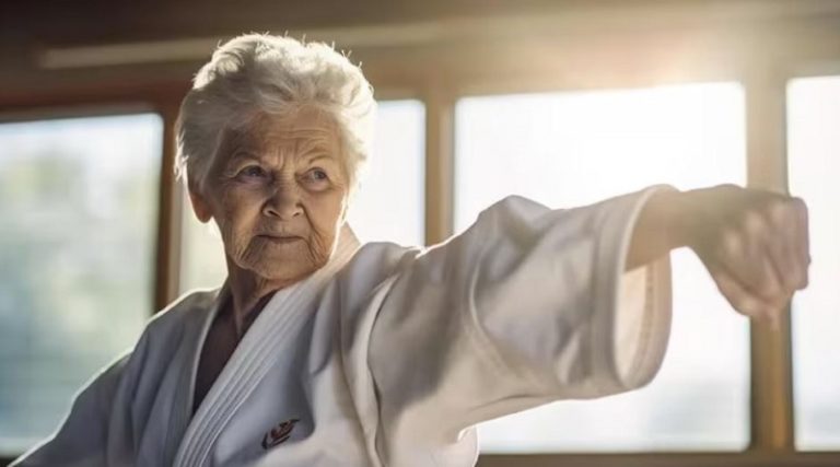 Estudio revela que ejercicio físico es clave para la recuperación de víctimas de ACV