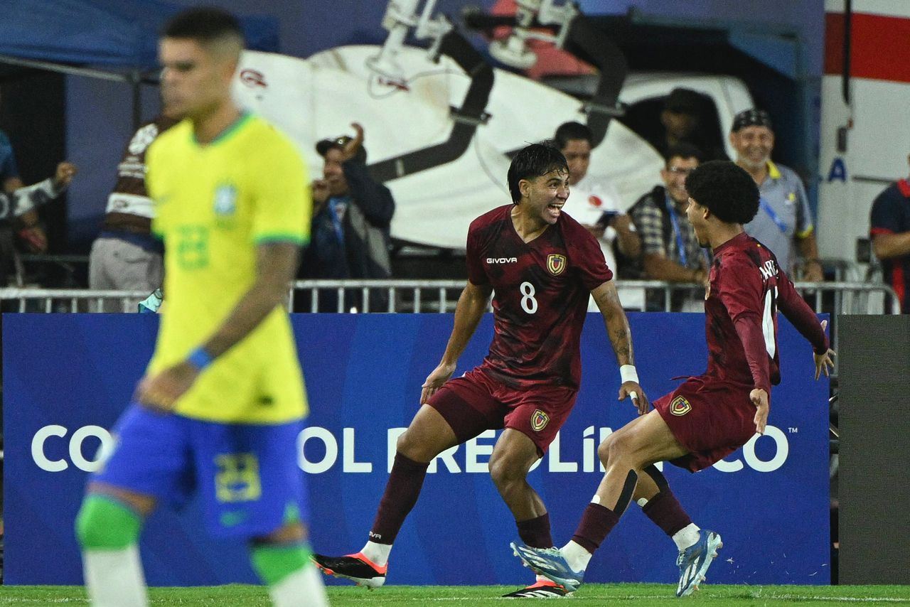 ¡Caracazo! La vinotinto golea a Brasil y sella su pase a la fase final del preolímpico suramericano (+ Fotos)