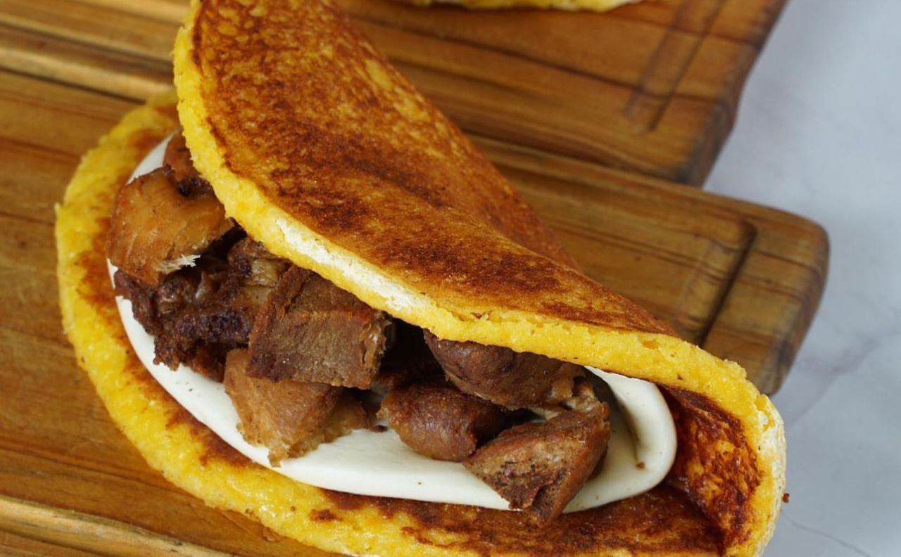 La cachapa con queso de mano y cochino frito valorada como una de las comidas más exquisitas en todo el mundo (+ Opiniones)