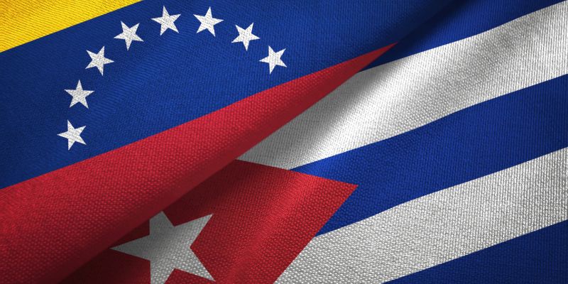Aerolínea estatal Cubana retoma ruta con Venezuela