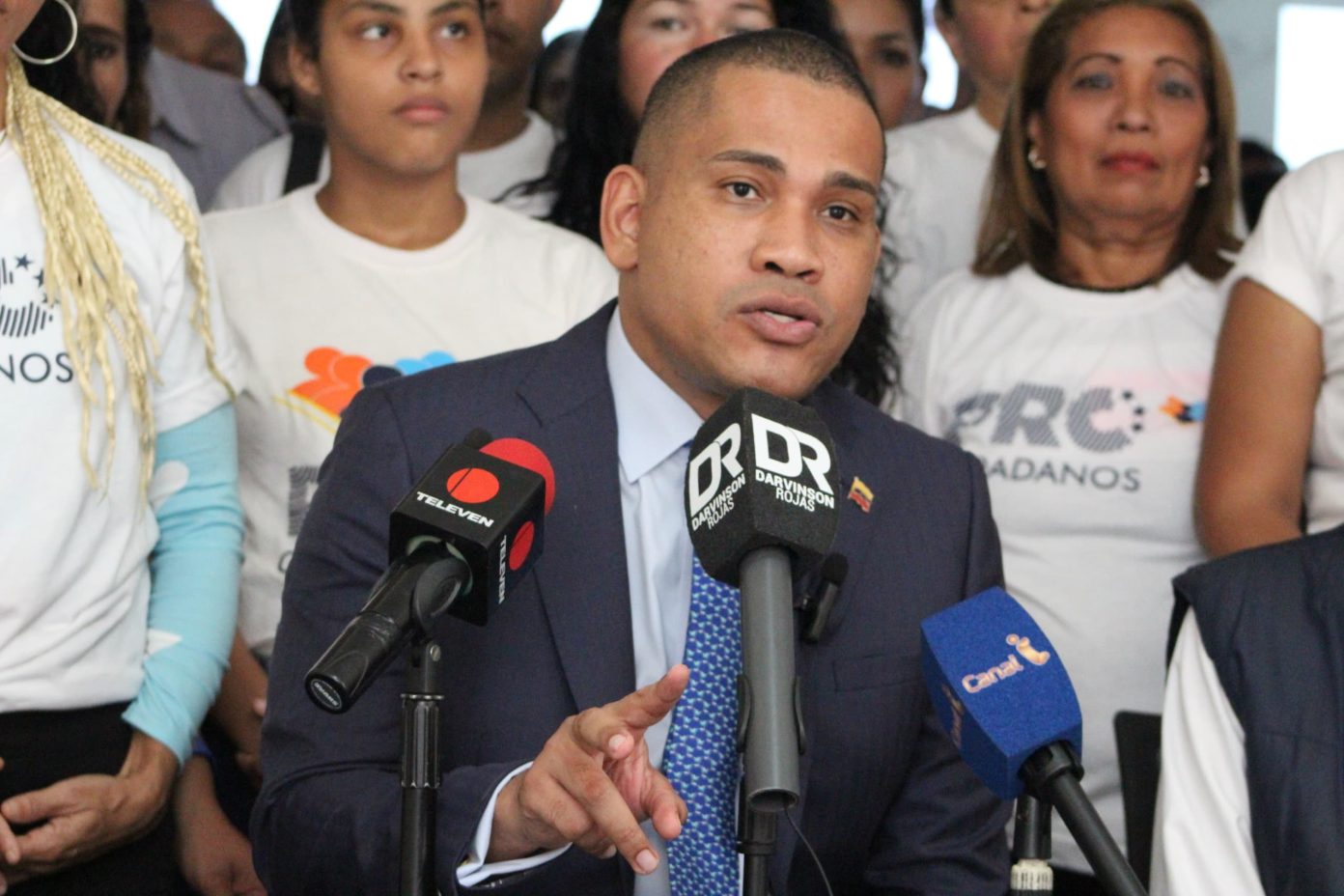 Leocenis García en reunión de diálogo, defendió que siga negociación con EEUU y que se cumpla el acuerdo de Barbados (+ Video)