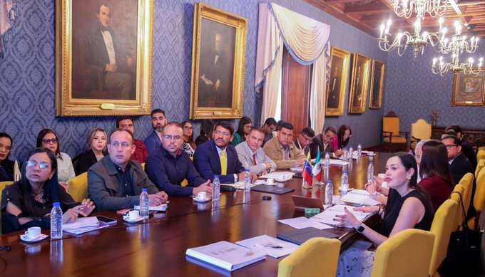 Venezuela y México instalan mesas de trabajo para ampliar cooperación