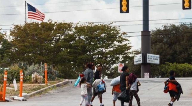 A esta cifra llegará la economía de EEUU gracias a los migrantes