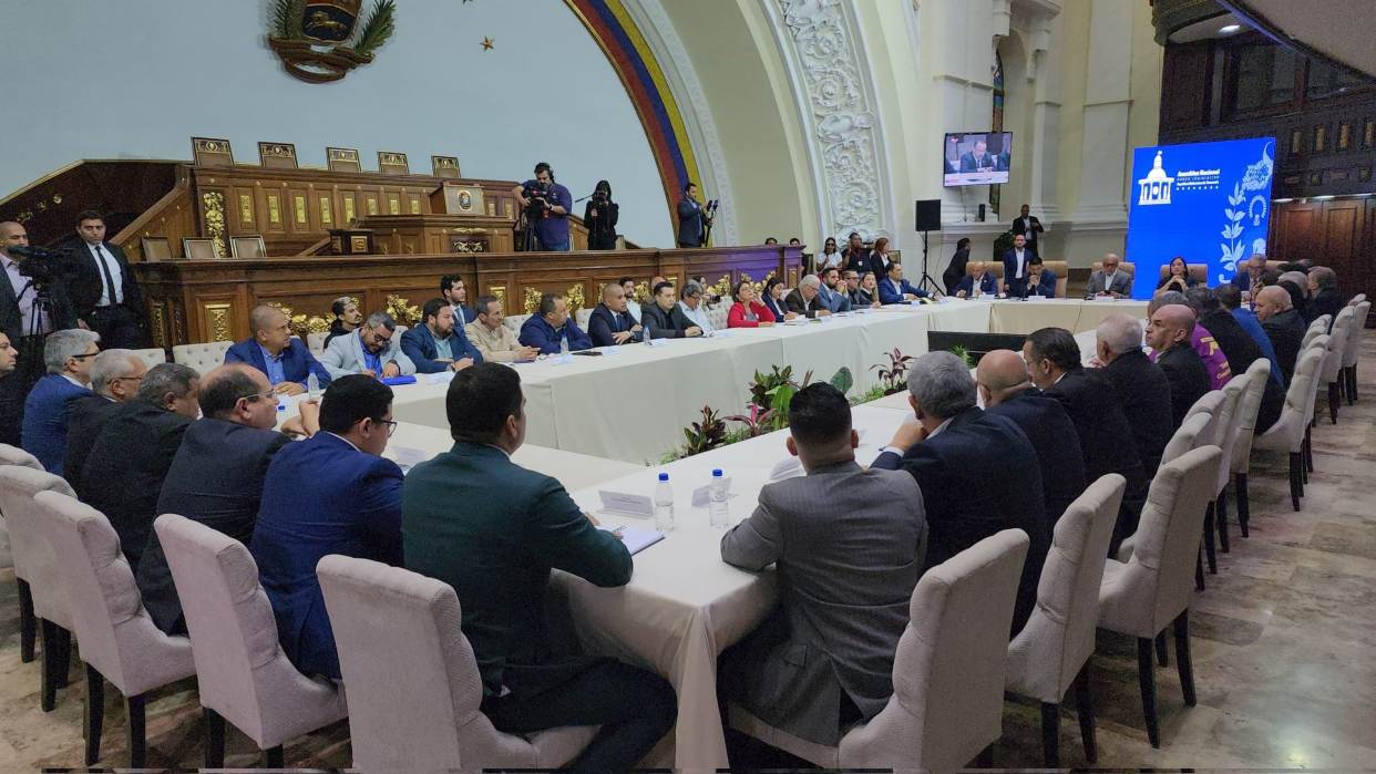 AN continúa la mesa de Diálogo Nacional sobre las elecciones presidenciales 2024