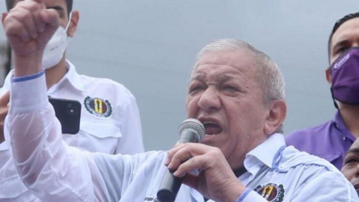 Bernabé Gutiérrez: La oposición decente juega al voto y la ultraderecha al golpe de Estado