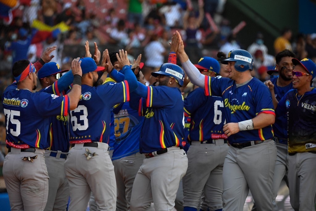 Venezuela sella clasificación a semifinal de la Serie del Caribe y le quita el invicto a Panamá