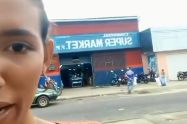 Denuncia en estado Barinas: Exigen compra mínima de $5 en comercio local (+ Video)