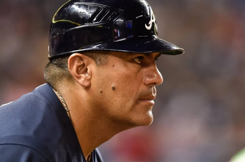 El venezolano Eduardo Pérez asume las riendas de Magallanes