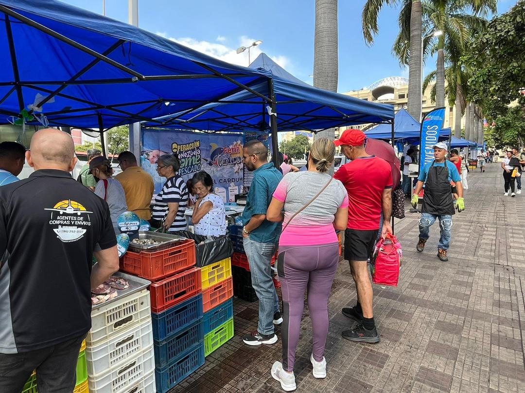 Autoridades anunciaron el despliegue de la operación “Venezuela Come + Pescado” en Caracas