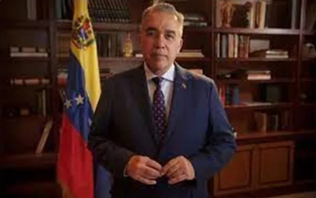 AD postulará ante el CNE a Luis Eduardo Martínez el 21 de marzo