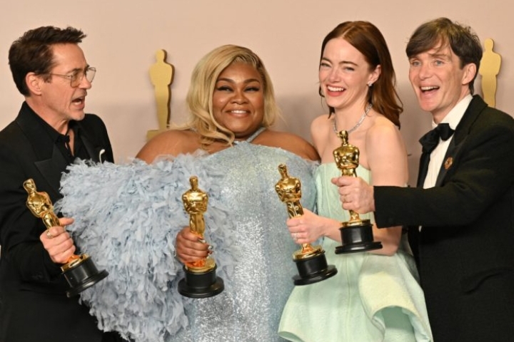 No son Oscar para sorpresas: ‘Oppenheimer’ no se sale del guion y arrasa con siete premios