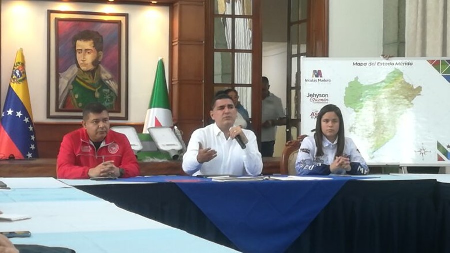 Mérida recibirá 850 paneles solares por convenio Rusia-Venezuela