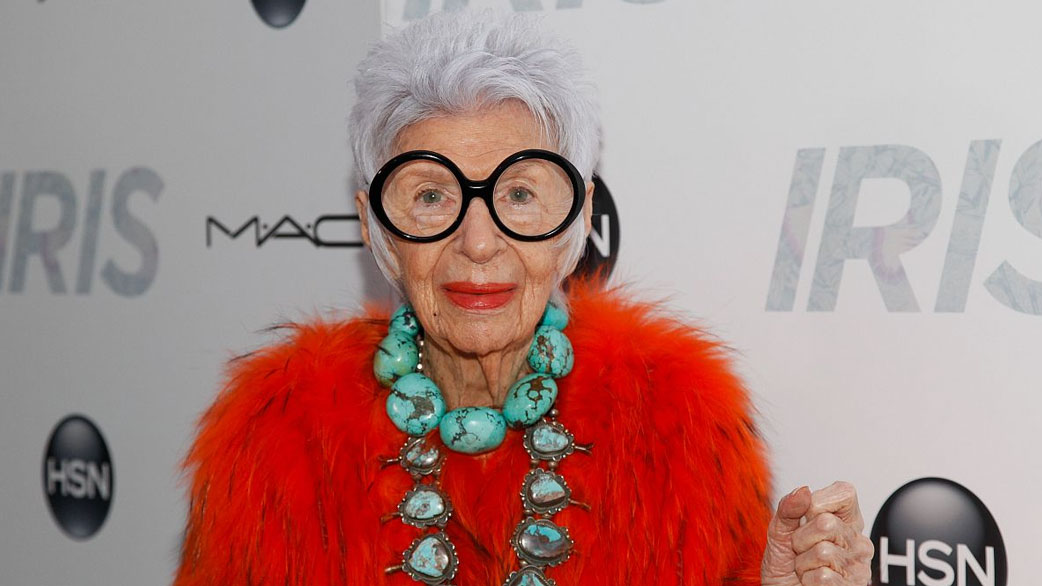 Murió a los 102 años la diseñadora estadounidense Iris Apfel