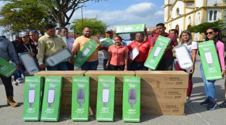 Sistema 1×10 optimiza servicios de agua y electricidad en Monagas