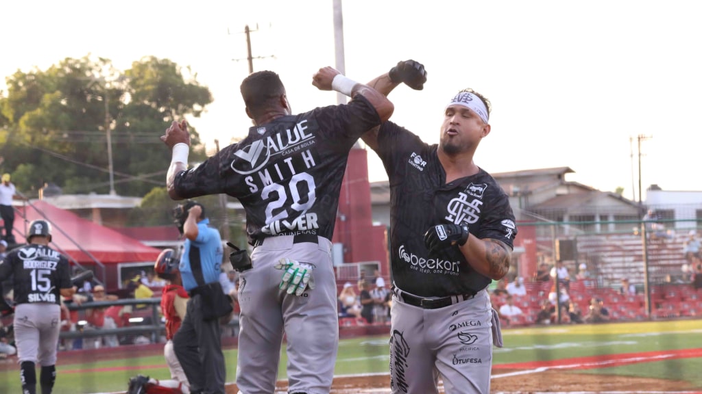 ¡venezolanos triunfando! Oswaldo Arcia ya muestra su fuerza en México