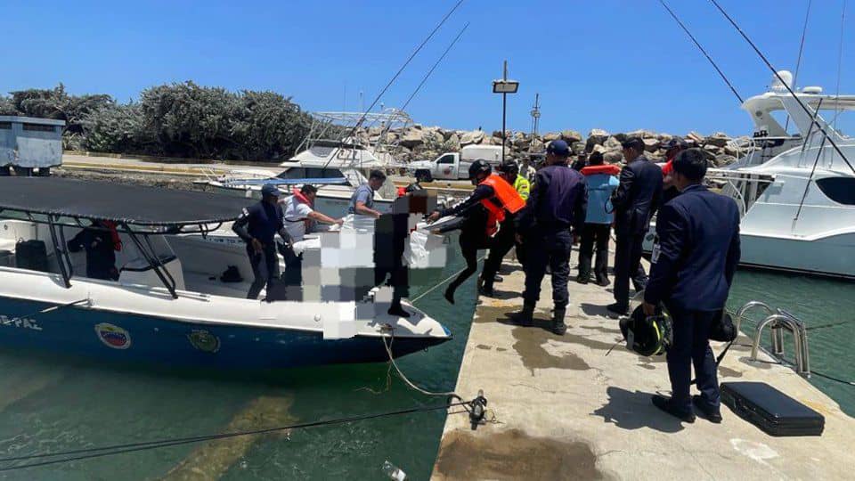 Hallan cuerpo de adolescente en Playa Candilejas, parroquia Urimare- La Guaira