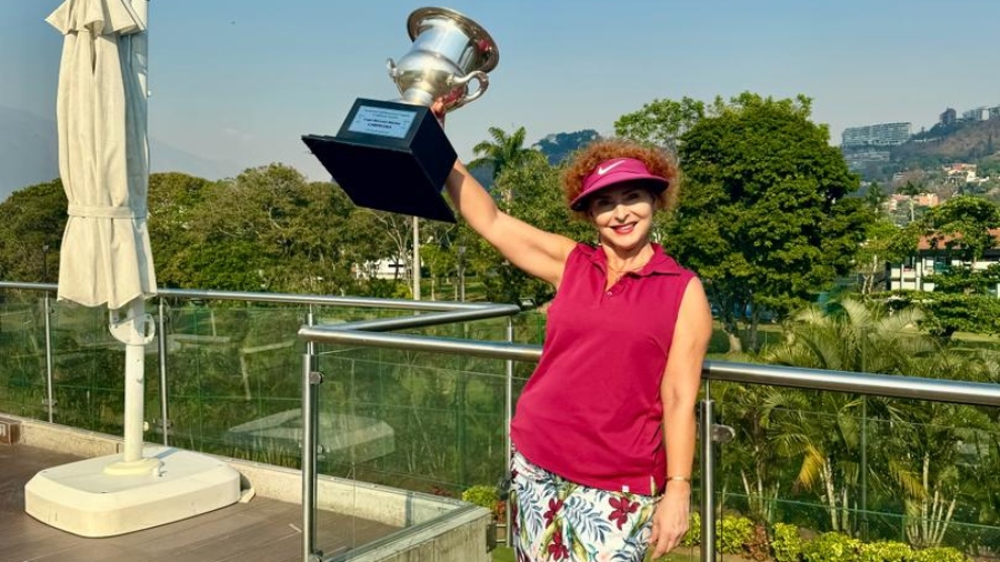 Francis Fornino gana V Campeonato de Golf Nacional en la Categoría Damas Senior