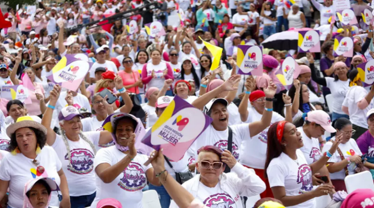 Entérate|Entregaron créditos a mujeres emprendedoras en Nueva Esparta