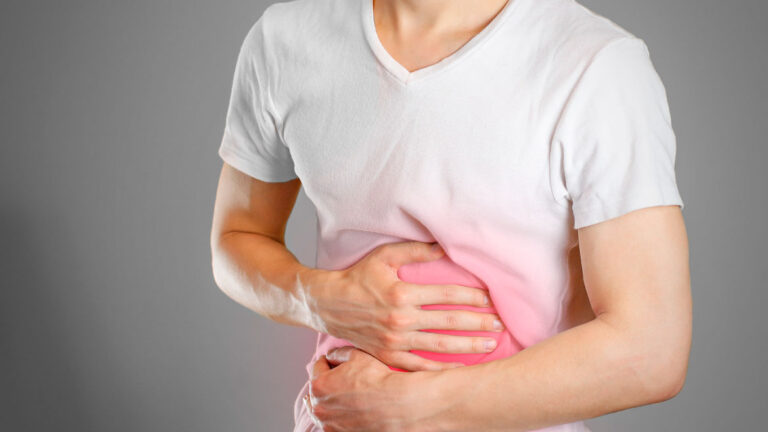 Despistaje de cáncer de colon debe iniciarse a partir de los 45 años de edad