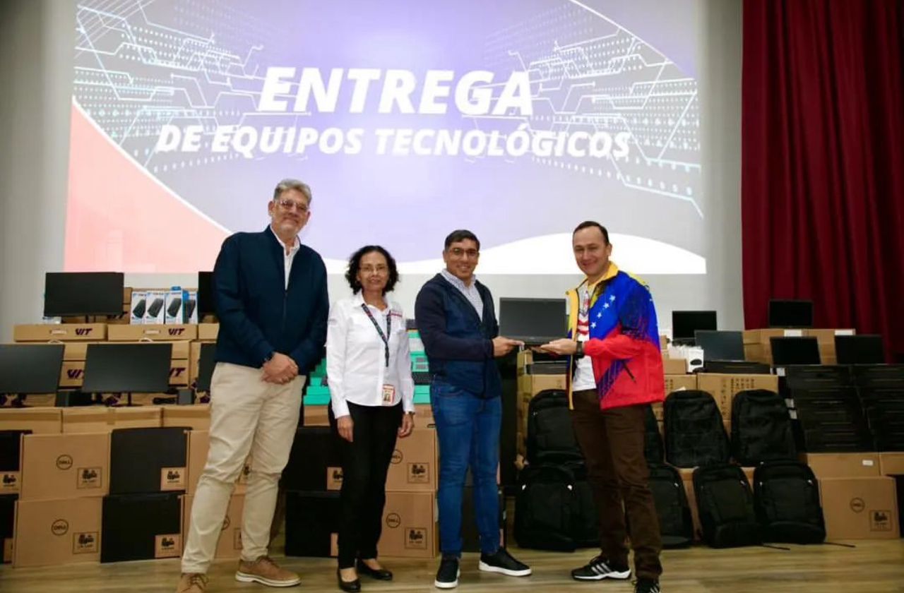 Ministro Rafael Tellechea fortalece PDVSA con equipos tecnológicos (+ Detalles)