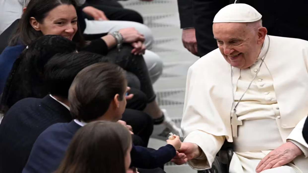 El Papa advierte que la Tierra se está “dirigiendo a la ruina”
