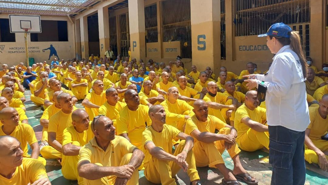 Realizan abordaje jurídico integral en centros penitenciarios de Sucre