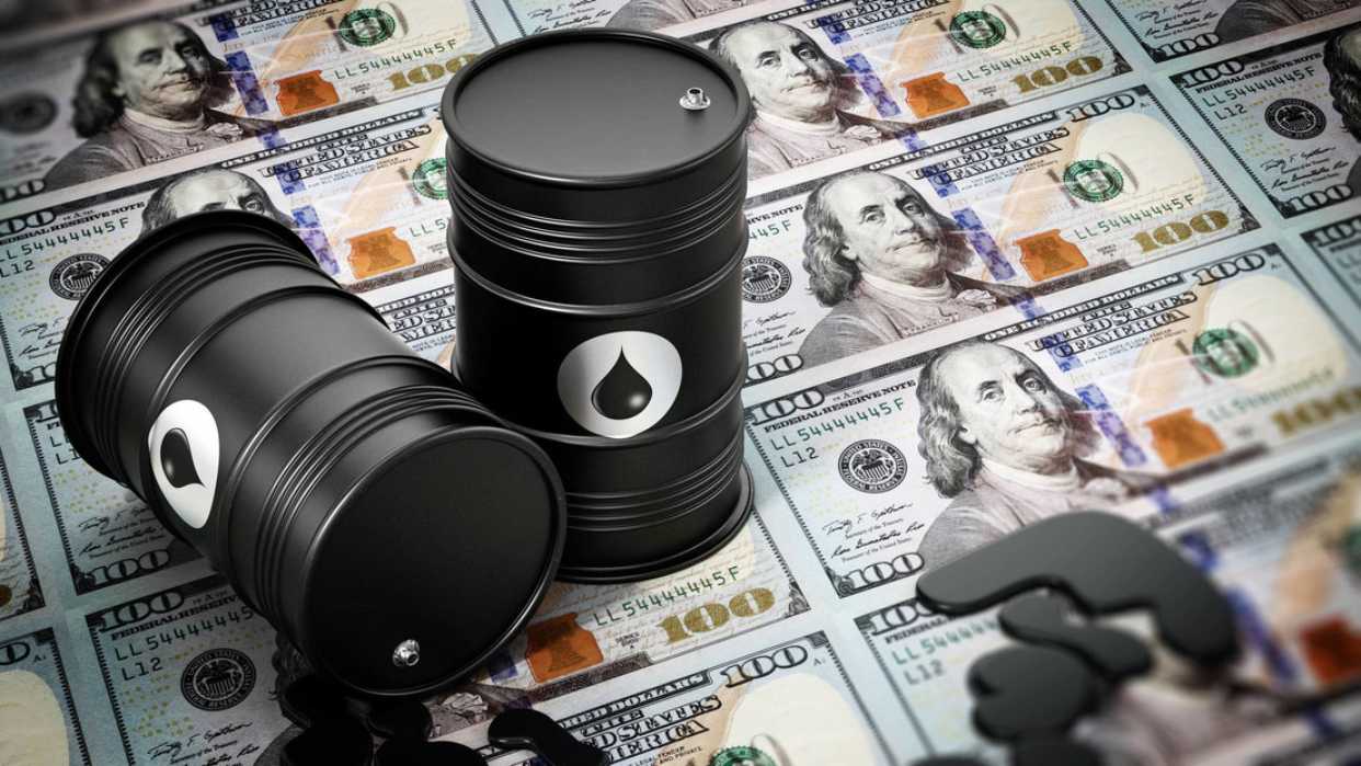 Suben los precios del petróleo y el oro tras reportes de un ataque israelí contra Irán