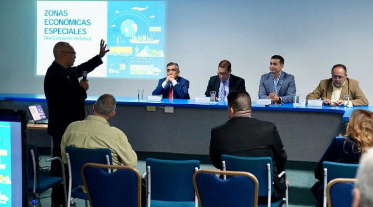 Sectores productivos conocen bondades de las ZEE en exportación
