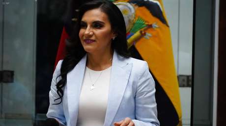 «Quieren destituirme»: vicepresidenta de Ecuador acusa a Noboa de «abuso de poder»