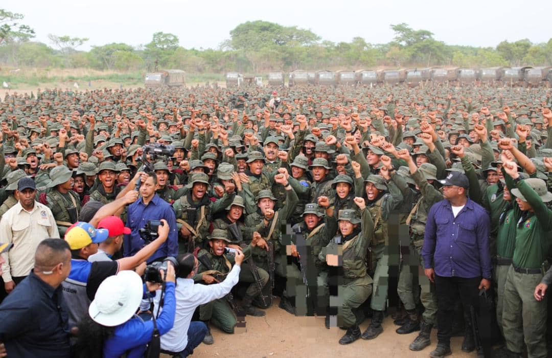Presidente Maduro pide a la FANB preparar tarea logística en caso de agrësión