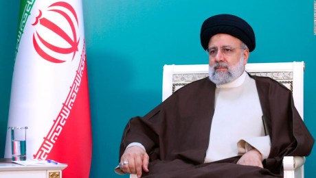 Funcionarios iraníes detectan la ubicación exacta del lugar del accidente del helicóptero en el que viajaba Raisi
