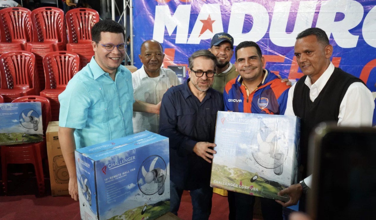 Plan “Mi Iglesia Bien Equipada” y Misión Venezuela Bella realizan dotación a iglesias cristianas en Carabobo