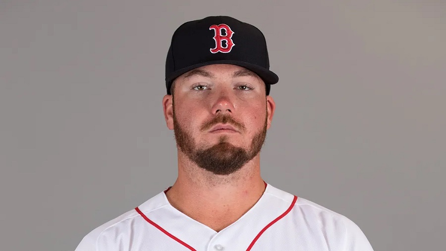 Detienen por relaciones sexüales con menores al exlanzador que jugó con Red Sox en MLB