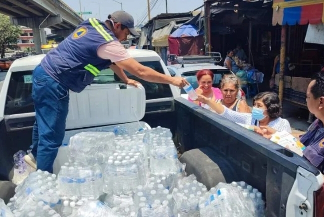 Ola de Calor en México| Instalan punto de hidratación en esta localidad (+ Detalles)
