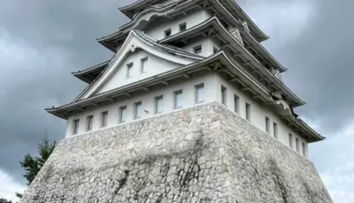 Ponen a la venta un castillo de seis plantas en Hokkaido (Japón) por 60.000 euros