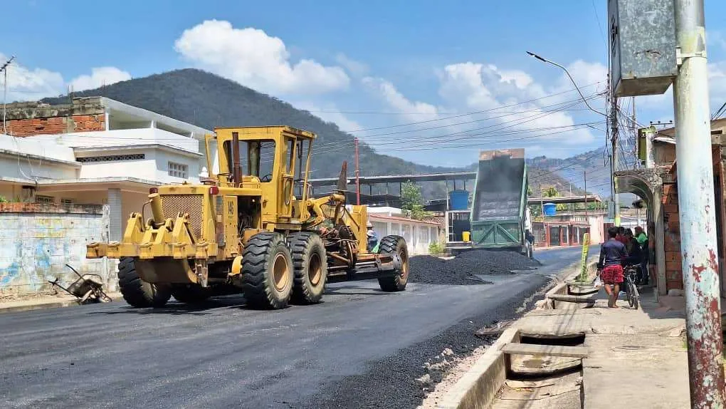 Inician Plan Nacional de asfaltado en Carúpano estado Sucre