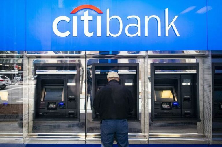 Reconocidos bancos en EEUU confirman cierre de varias de sus agencias en Texas