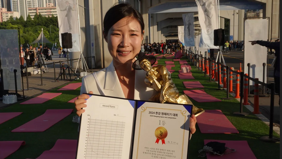 Los surcoreanos compiten para ver quién es mejor en no hacer absolutamente nada