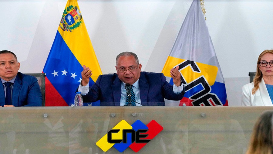 Amoroso a la UE: «Lo correcto es levantar la totalidad de las sanciones impuestas a los venezolanos»