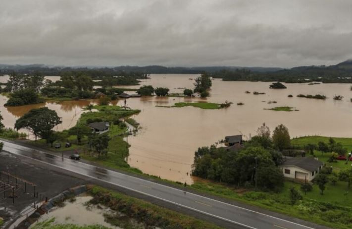 Venezuela ofrece su apoyo ante las devastadoras inundaciones en el sur de Brasil