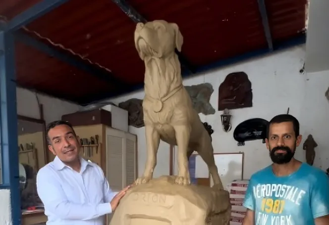 Orión, el perro héroe de la tragedia de Vargas tendrá estatua (+ Detalles)