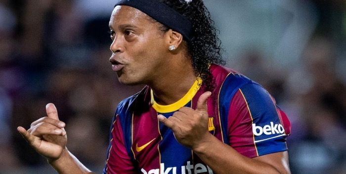 Ronaldinho llegó a Venezuela para jugar en la Liga Monumental este 6 y 7 de junio (+ Video)