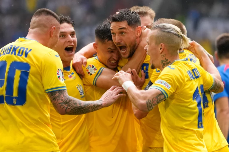 Eurocopa: Ucrania remonta y se lleva un partido clave ante Eslovaquia