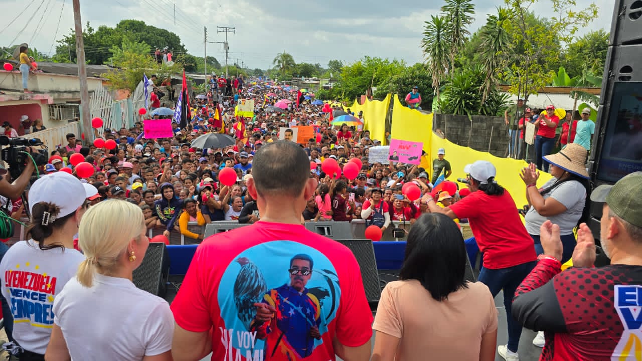 Gran marcha en Acarigua: Pueblo de Portuguesa se une para respaldar a Maduro y rechazar bloqueos