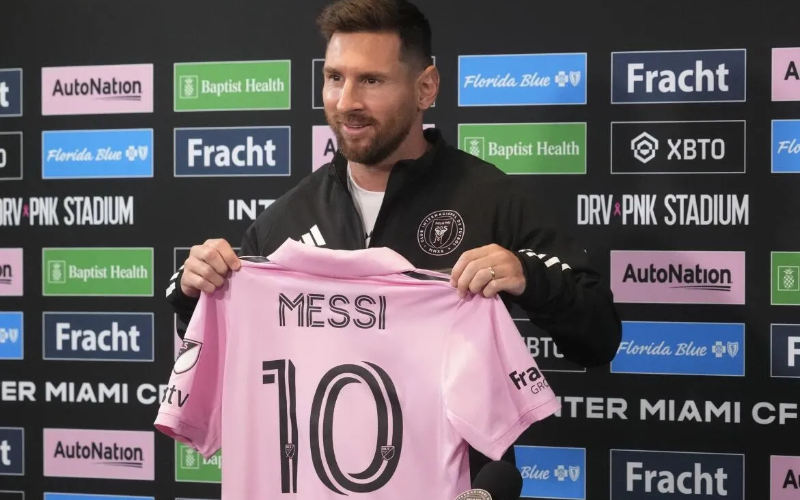 Camiseta rosada número 10 de Messi es la más vendida del año en la MLS