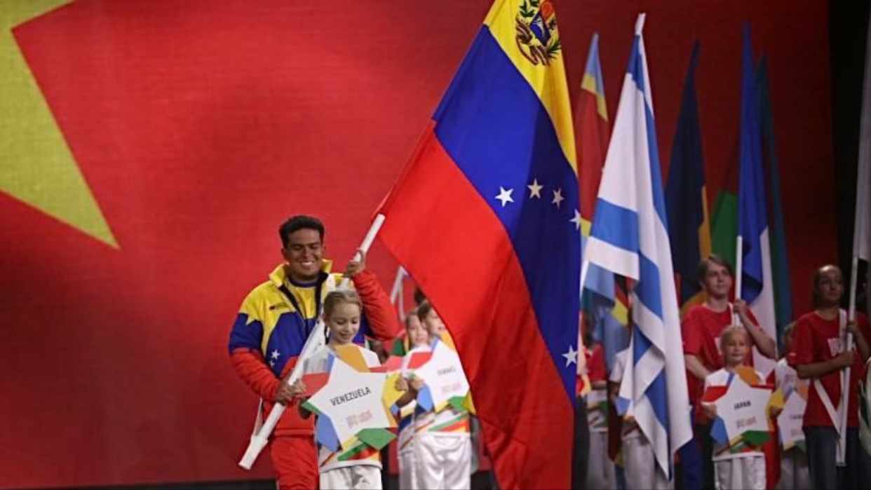 Delegación venezolana participó en la inauguración de los V Juegos Deportivos Brics