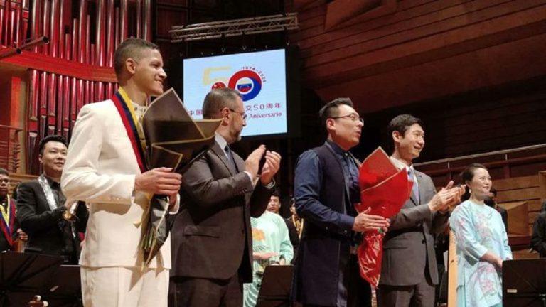 Concierto binacional inicia celebración por 50 años de amistad entre China y Venezuela