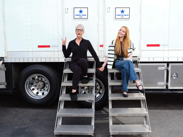 Lindsay Lohan y Jamie Lee Curtis anuncian inicio del rodaje de “Un viernes de locos 2”