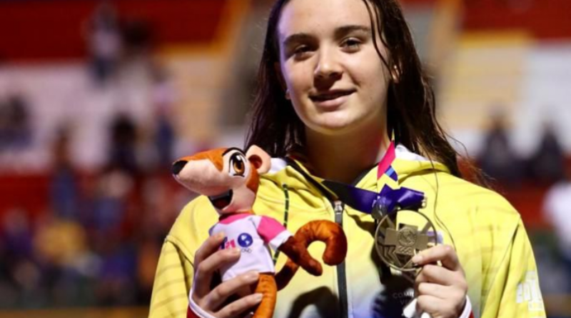 Nadadora María Yegres se clasifica para los Juegos Olímpicos de París 2024